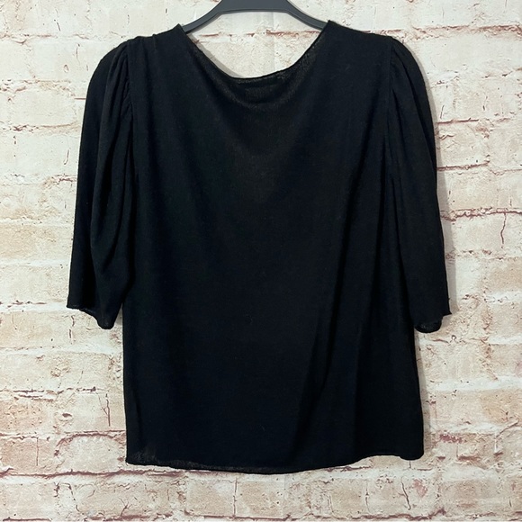 Black Zara V-neck shirt sleeve puffy shoulder top size medium - Picture 3 of 6